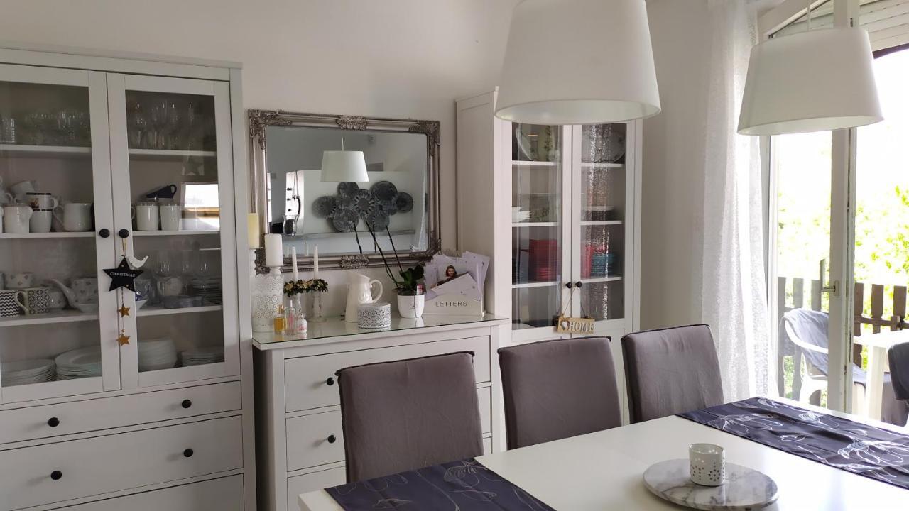Leander Apartman Balatonlelle Exterior photo
