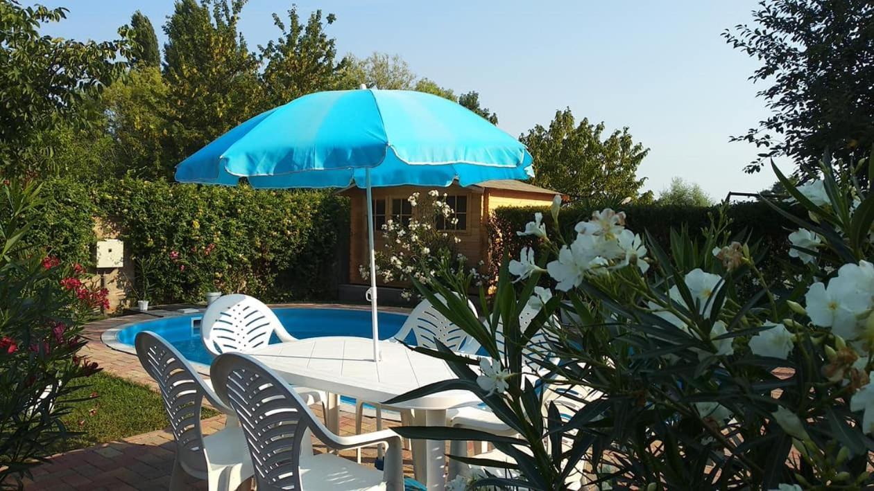 Leander Apartman Balatonlelle Exterior photo