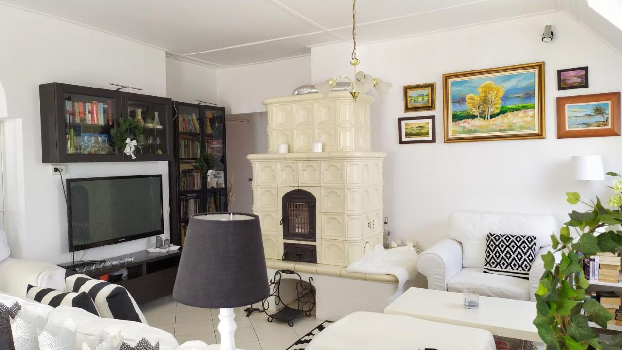 Leander Apartman Balatonlelle Exterior photo